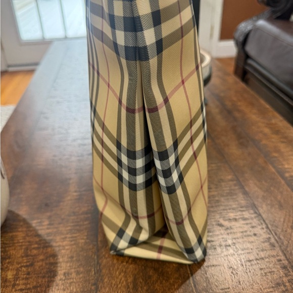 Burberry Handbag - Picture 5 of 11